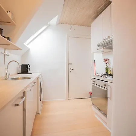 Appartement Stylish 1br Flat Next To Lakes